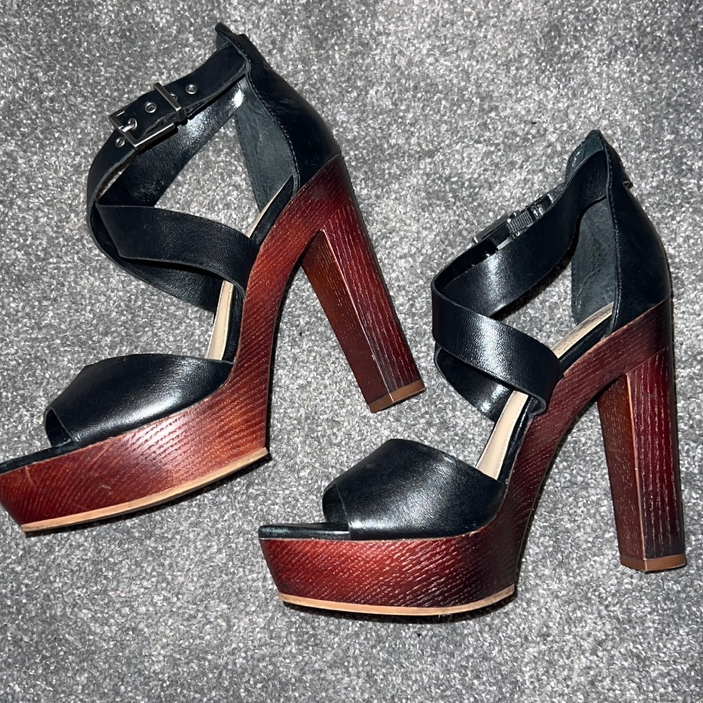 Vince Camuto strappy black leather with wooden heels